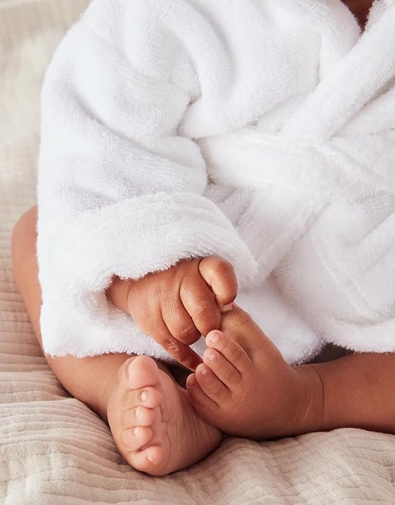 Baby Dressing Gown – Soft & Cozy Hooded Towel Dressing Gown for Babies & Toddlers